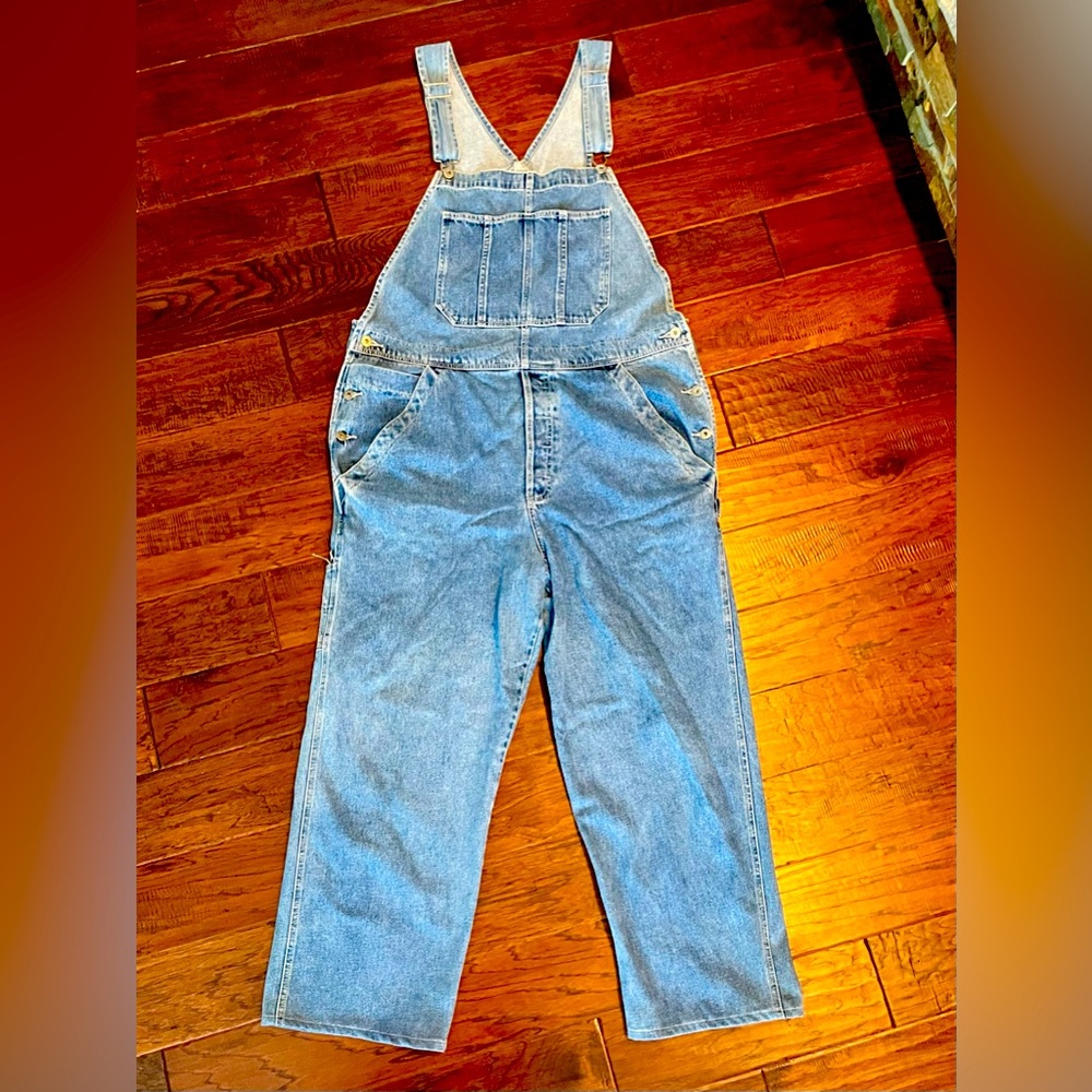 Old Navy baggie wide leg overall jeans for women. Size L